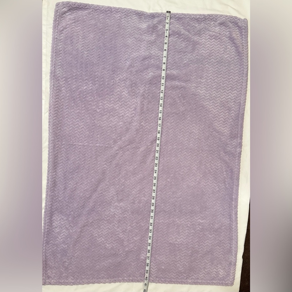 Cozy Lavender Zigzag Blanket